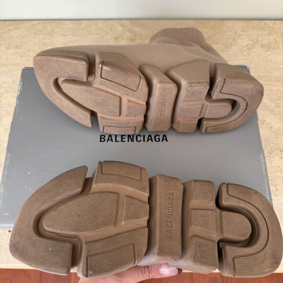 Balenciaga Speed 2.0 stretch-knit high-top sneakers - Picture 3 of 9